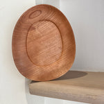 Egg-shaped plate alt