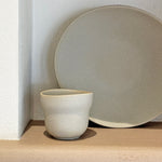Cloud cup with large plate in corner