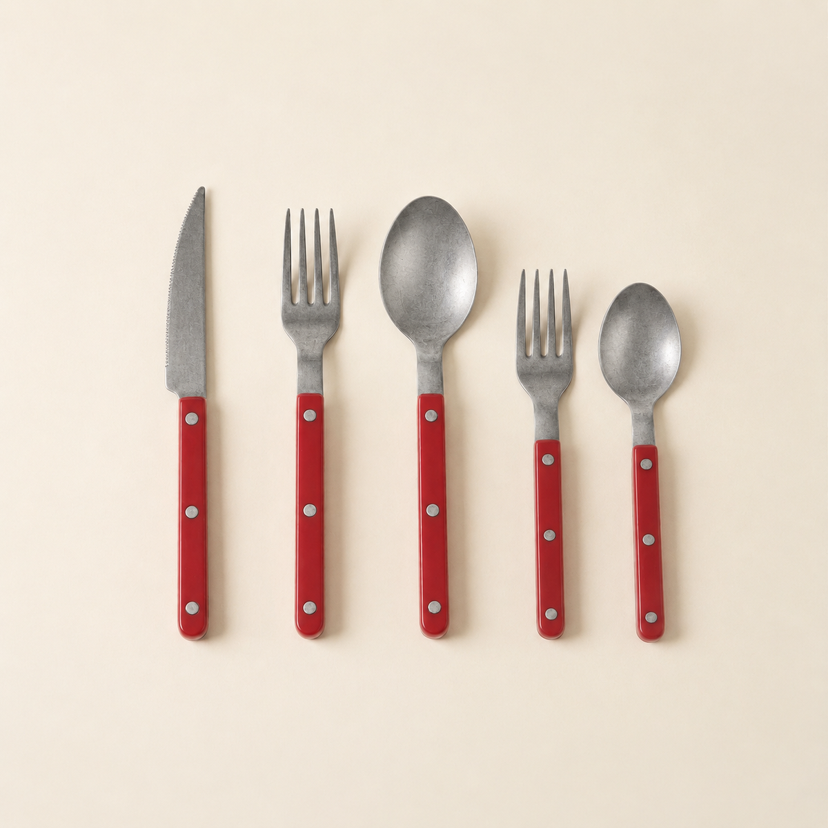 Red matte antique-finish riveted 5-piece flatware set, without chopsticks